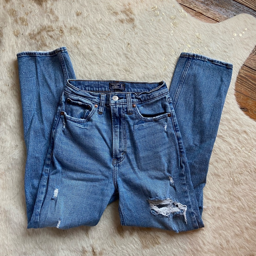 Abercrombie ultra high rise straight jeans
